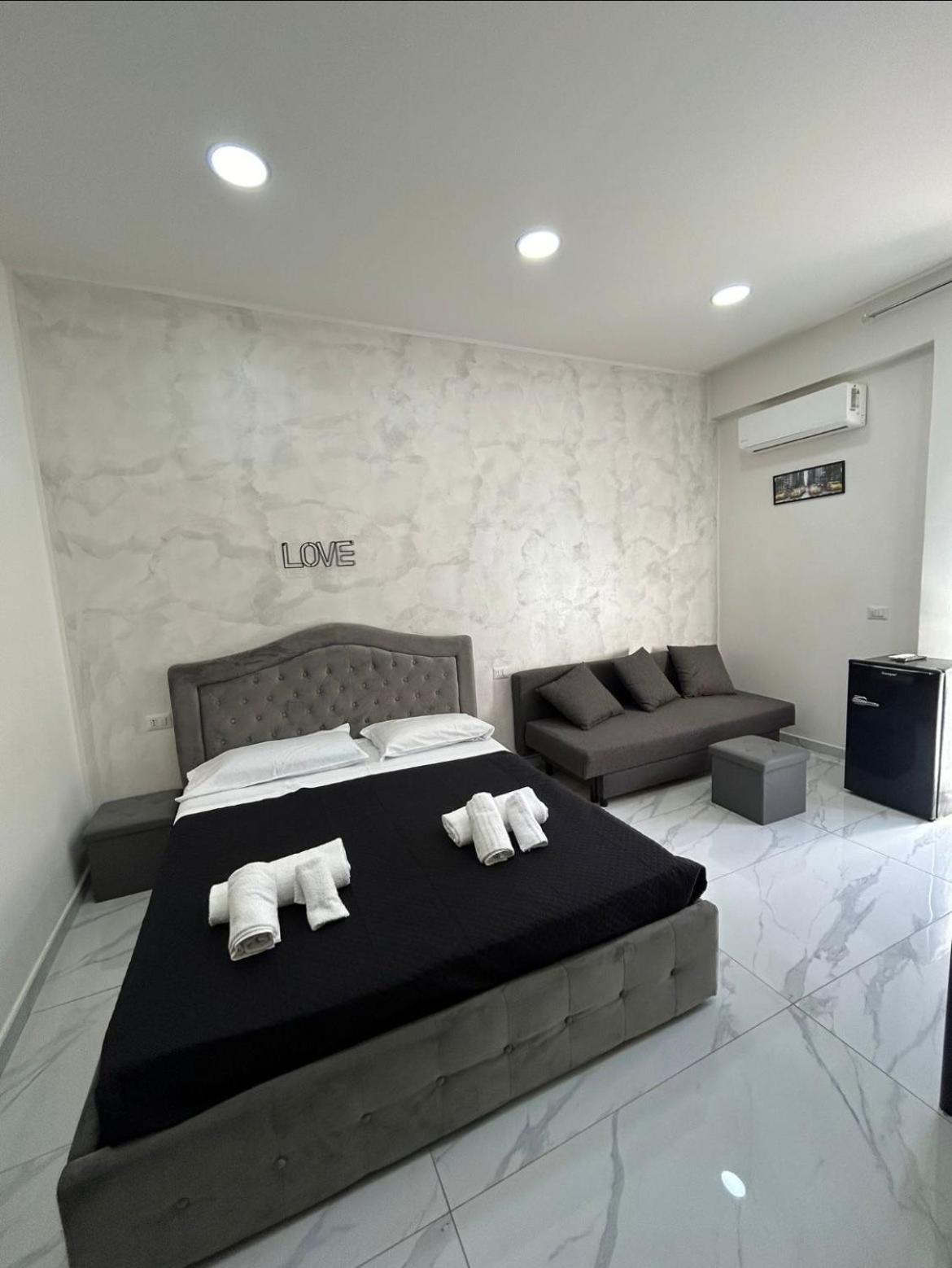 Appartamento Terrazza Luxury Valentino Napoli Esterno foto